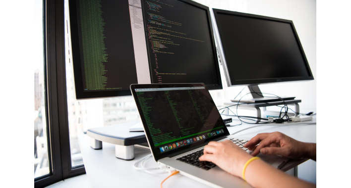 Laravel vs OpenCart: выбираем лучшую платформу для создания интернет-магазина