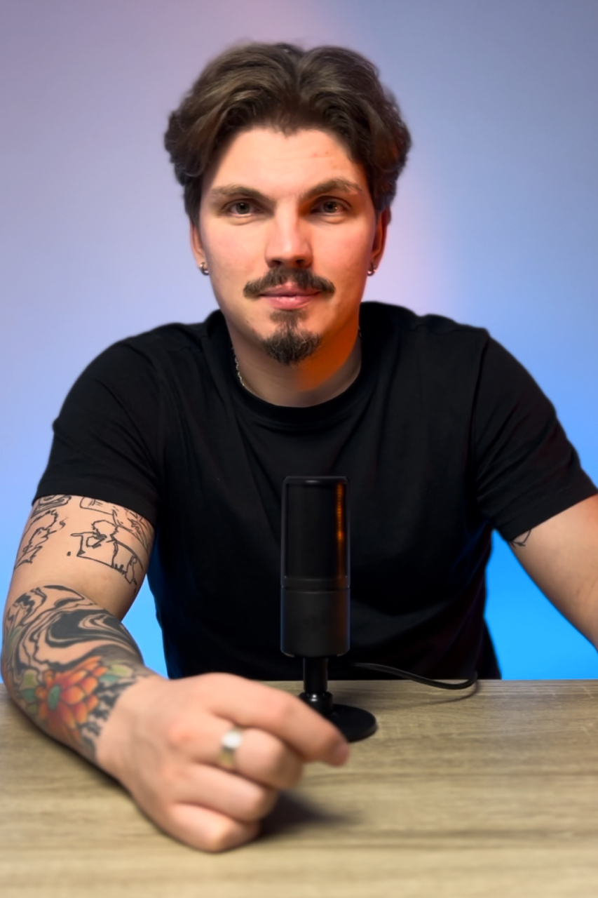 Влад Даценко