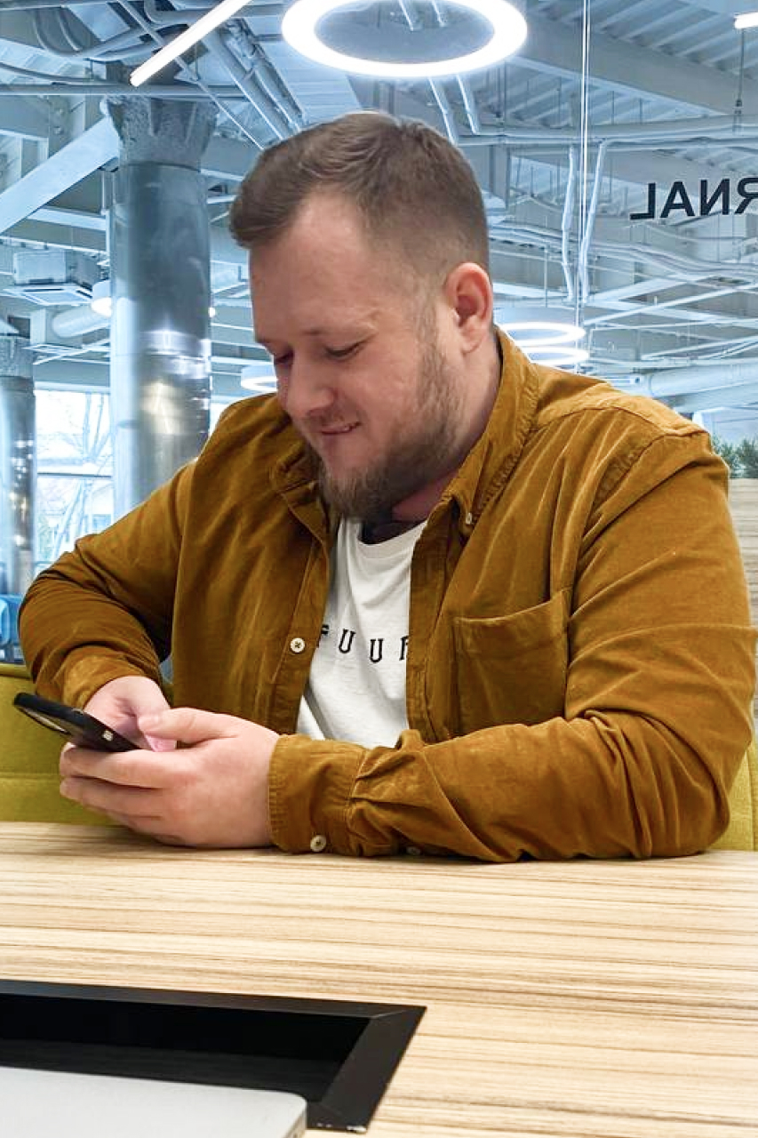 Денис Кір'янов